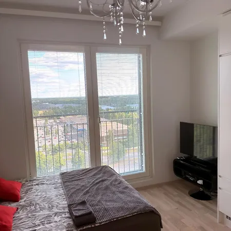 Origo Sky View, Ylimmaen Kerroksen Kattavasti Varusteltu Aivan Aseman Vieressae, Oulun Keskustan Laeheisyydessae Apartman